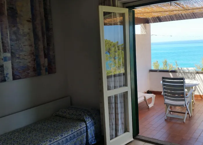 אתר נופש Club 3*