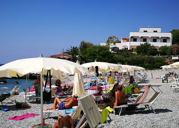 Üdülőközpont Club 3*